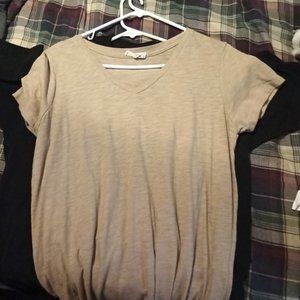 Woman's Large plain t-shirt